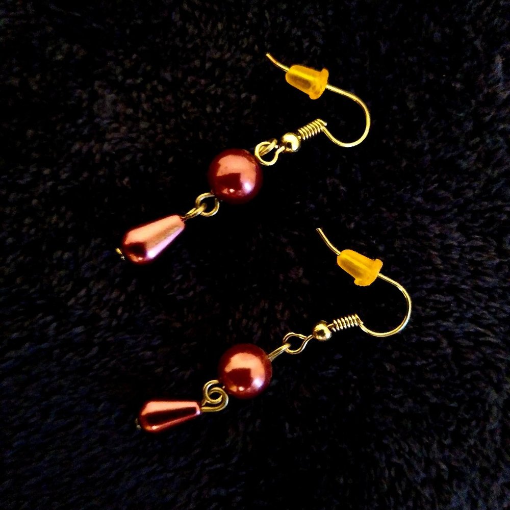 Paparazzi-style Purple Dangly Earrings